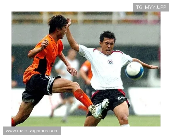 十五运曲棍球赛事遇冷空气,雨中竞技考验球员适应能力 十五运曲棍球赛事遇冷空气,雨中竞技考验球员适应能力