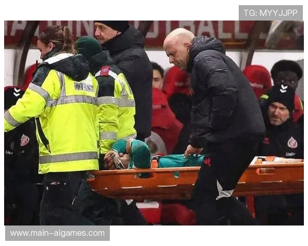 利物浦核心远藤航重伤将长期缺阵，主帅斯洛特直言防线承压